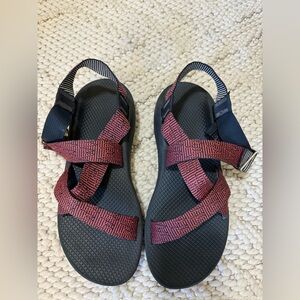 Women’s Chacos!